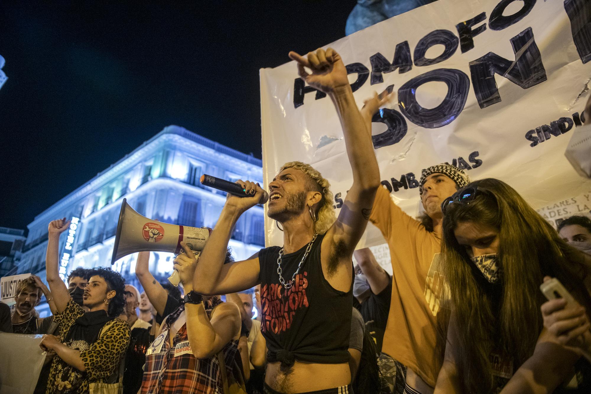 Que una mentira no calle tu verdad. Concentración en Madrid contra las agresiones homófobas. - 8